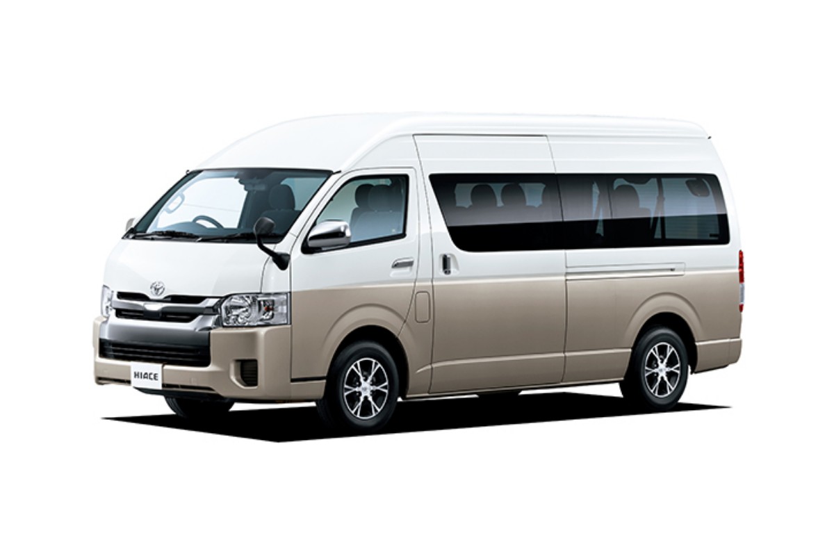 Toyota HiAce Grand Cabin